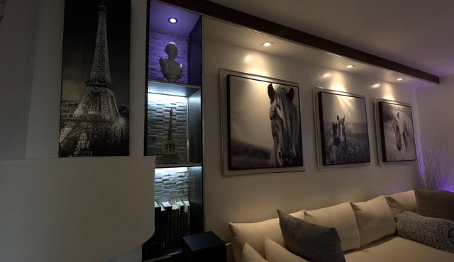 Modern 2BR w Fireplace & Fitness Lounge, Live Comfortably in East Harlem