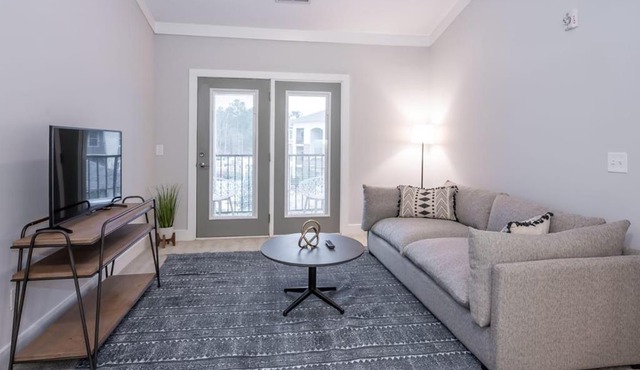 Modern 2BR with Balcony and Gym