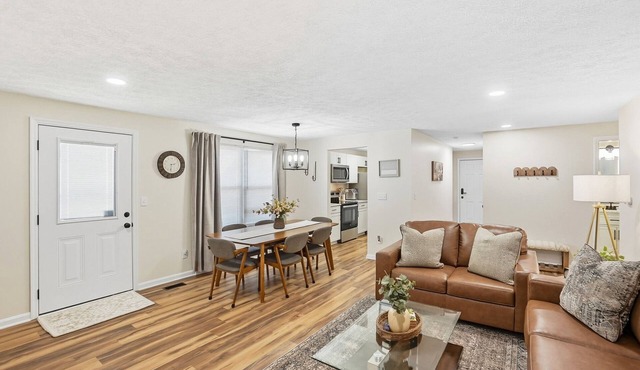 Modern 2BR with Ensuite Baths