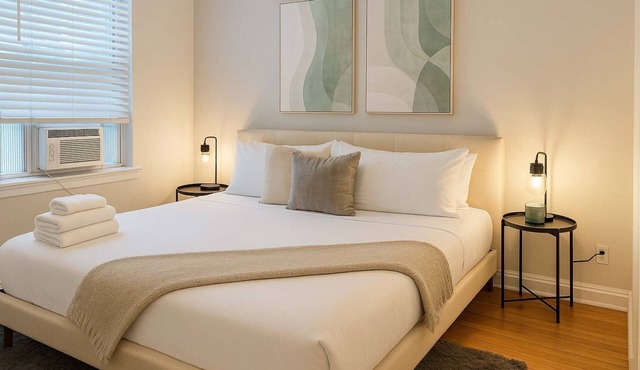 Modern 2BR with Reliable Wi-Fi