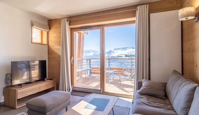Modern 3-bed Apt Les Arcs 1800, 8 people, wellness access