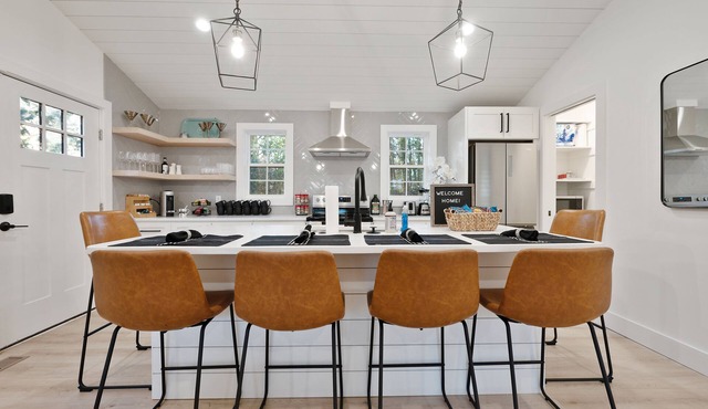 Modern 3-Bed Home 5 min from Downtown Raleigh!