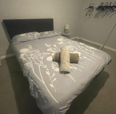 Modern 3-Bed House in Ramsgate Close to Seafront