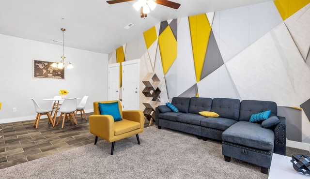 Modern 3 Bedroom Condo, Nestled in a Prime Location. Pets Permitted.