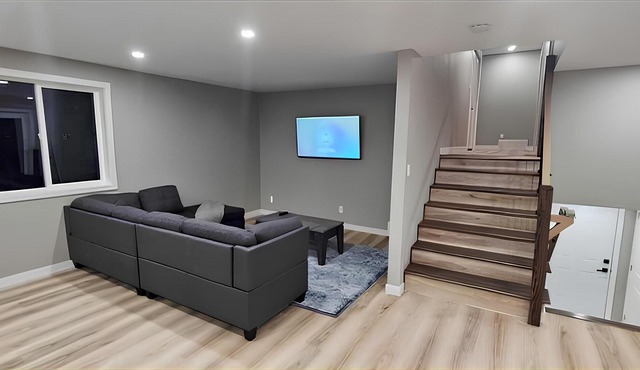 Modern 3-Bedroom Home with 2 Full-Size Bathrooms
