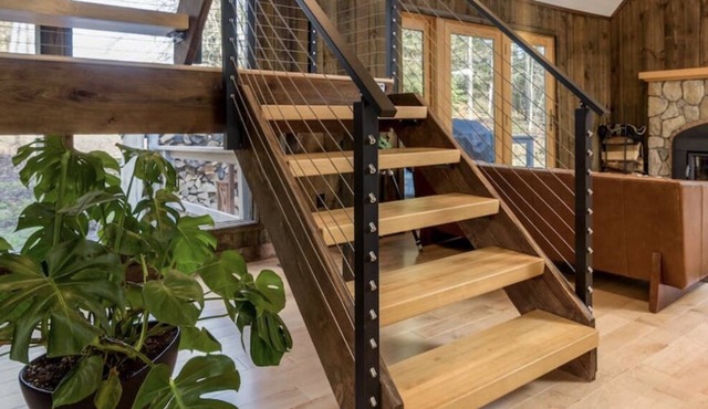 Modern 3-bedroom A-frame in Londonderry, VT