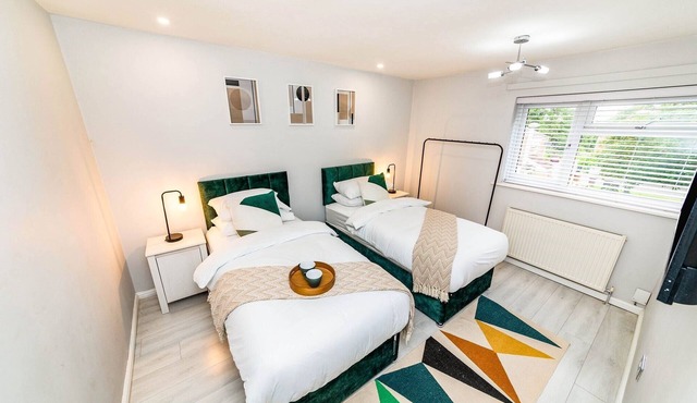 Modern 3 Bedroom House NEC Contractors and Leisure