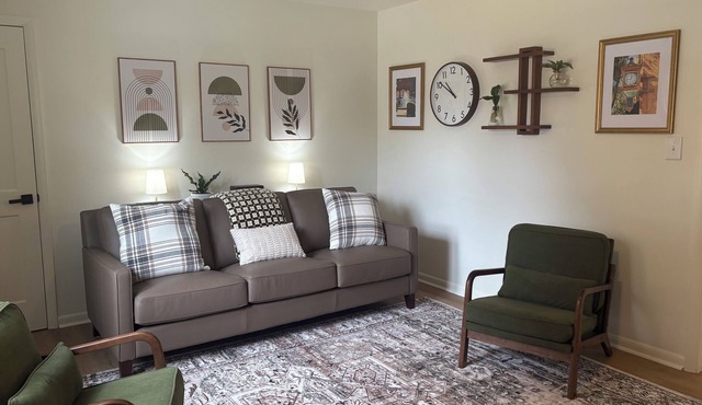 Modern 3-bedroom house near downtown Forest City with a private backyard.
