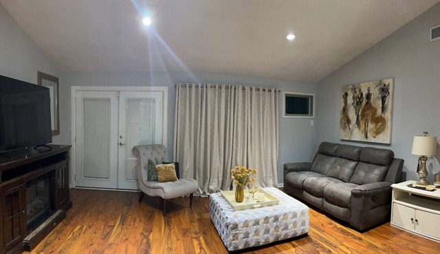Modern 3-bedroom house in charming Shreveport