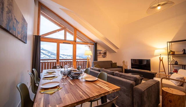 Modern 3-bedroom in Valmorel, 7 ppl, parking, ski locker, linens included
