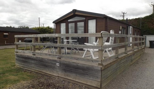 Modern 3 bedroom lodge at Avonvale Holiday Lodges