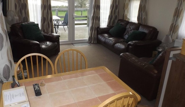 Modern 3 bedroom lodge at Avonvale Holiday Lodges