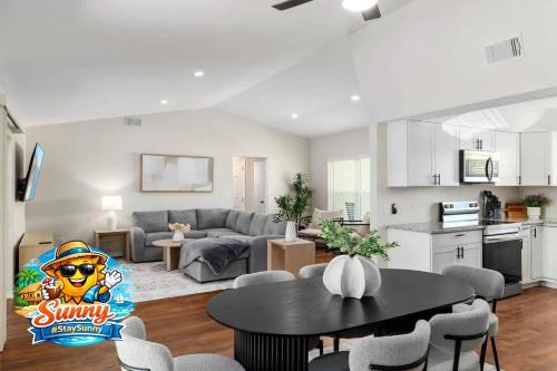 Modern 3 Bedroom, Wesley Chapel!