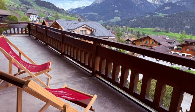 Modern 3 Br Duplex With Huge Panoramic Alps Views