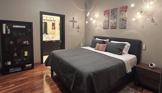 Modern 3000sf 4-bedroom loft in historic Downtown Fort Scott