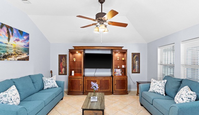Modern 3BDR -15 min from DWNT Dallas - AIR HOCKEY TABLE!