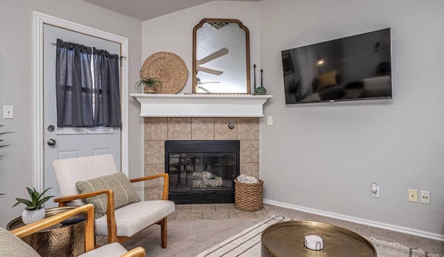 Modern 3BR/2BA Near Tinker AFB & OKC!