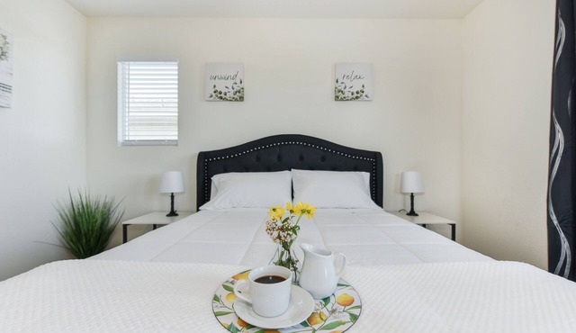 Modern 3BR/2BA Perfect for Longer Stays