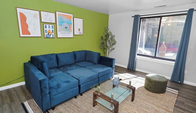 Modern 3BR Chicago Home - 10 Min to Wicker Park