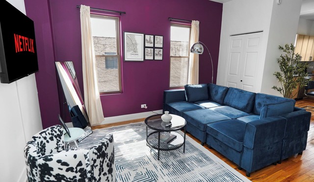 Modern 3BR Chicago Retreat, 7 Min to Fulton Market