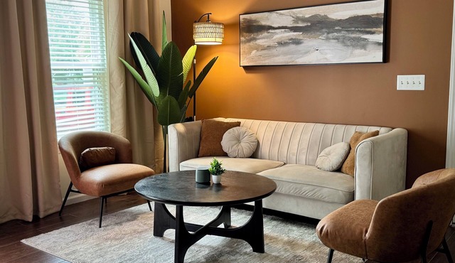 Modern 3BR Getaway Near UNCC, IKEA & PNC Arena