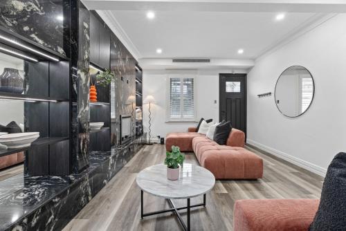 Modern 3BR Glebe Home with Terrace & Garage for 8