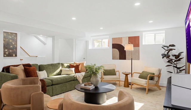 Modern 3BR Home Near Downtown Boston Walk to T Minutes to Logan