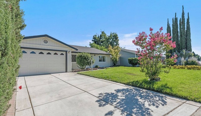 Modern 3BR Home, Newly Renovated, Large Yard