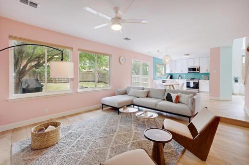 Modern 3BR Home with Game Room & Gym Near The Domain