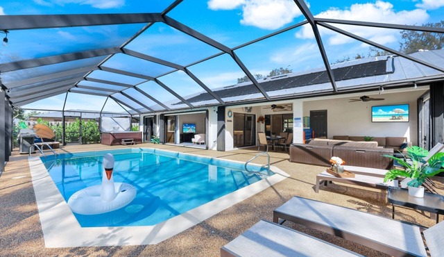 Modern 3BR Naples retreat with private pool & hot tub, near beaches. Bonus: Miami World Cup matches just a scenic drive away.