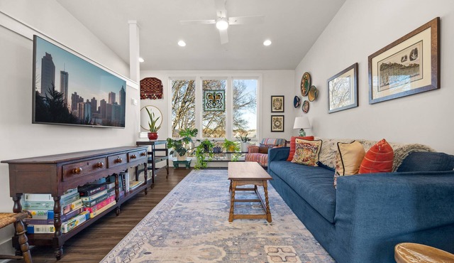 Modern 3BR Town home near East Atlanta