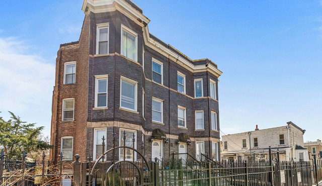 Modern 3BR Urban Retreat - Near Med District & UIC