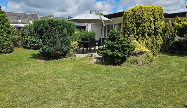 Modern 3BR Villa w/Sauna, Garden & Fast WiFi – 1hr from Copenhagen