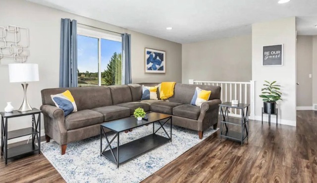 Modern 4 Bedroom Home With Attached 2 Stall Garage