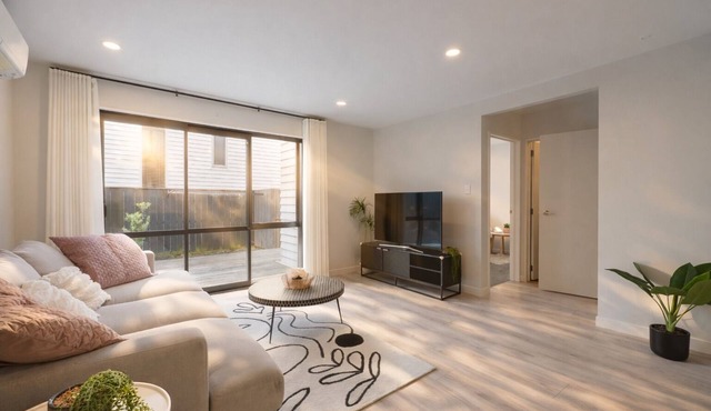 Modern 4-Bedroom Home in Silverdale