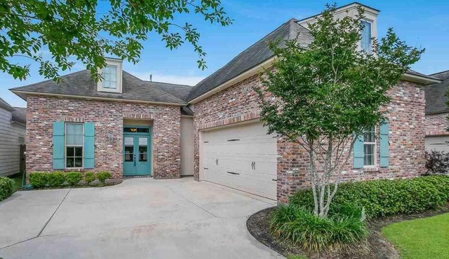 Modern 4 Bedroom Home