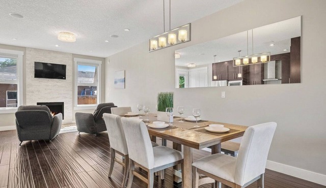 Modern 4-Bedroom Home Near Chinook Mall and Downtown with Private Garage!