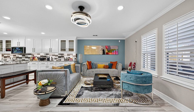 Modern 4 BR Home with Spacious Game Room in Rosenberg Prime Location