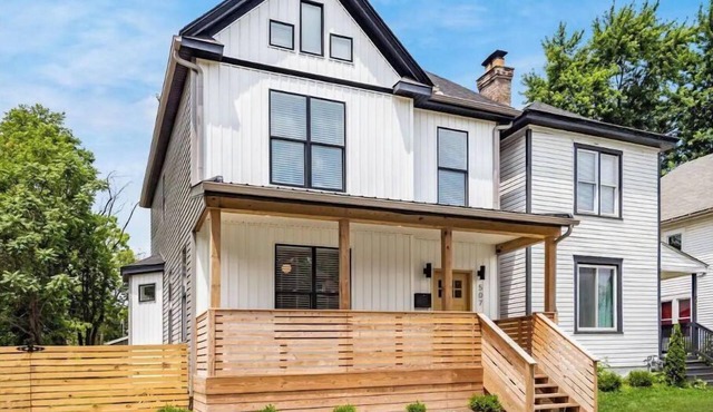 Modern 4Bd Home | Outdoor Living, Near Downtown and Children's Hospital