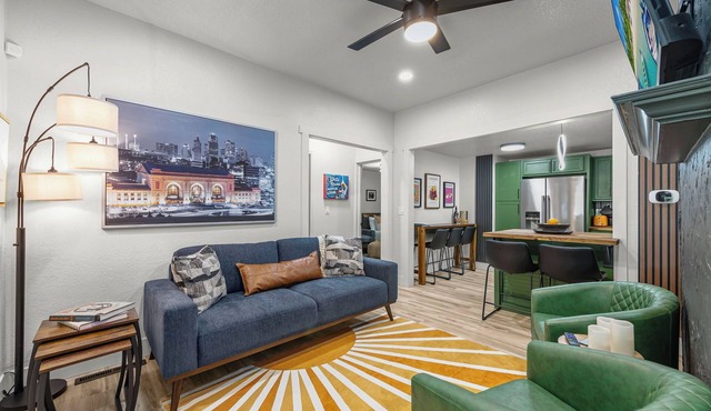 Modern 4BR 2BA Near KC Stadiums FIFA & Historic Independence Square