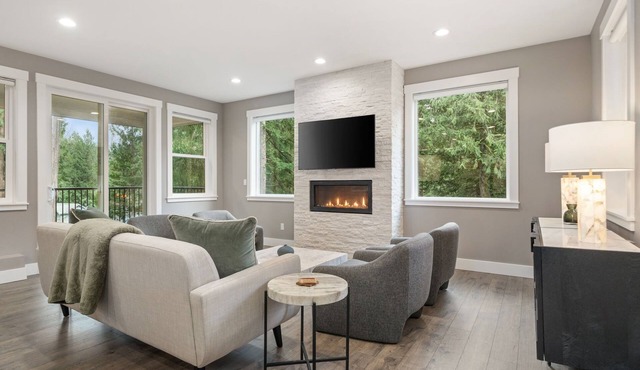 Modern 4BR Bellingham Home w/Deck & Garage