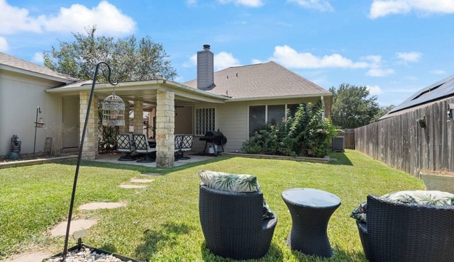 Modern 4BR Home by Dell Diamond/Sleeps 8