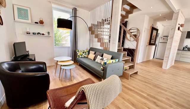 Modern 4BR Home in Quiberon with Garden, 600m from Beach, Sleeps 8