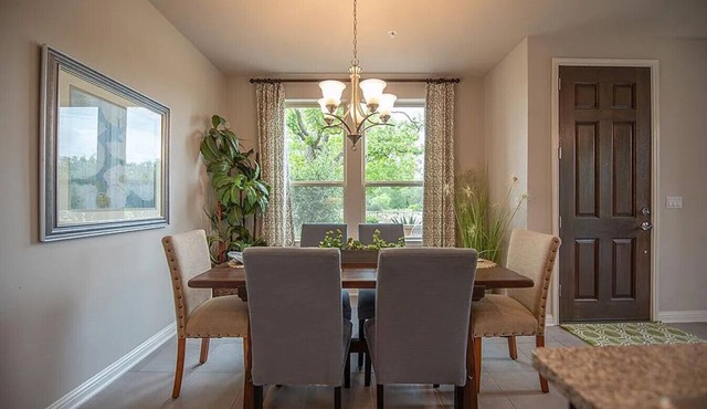 Modern 4BR Home Near Cedar Park