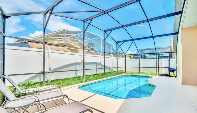 Modern 4BR Home - Pool, Games Room - Near Disney!