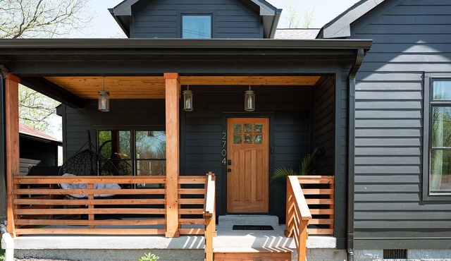Modern 4BR Nashville Retreat with AC, Wi-Fi, Fitness Room & Prime Location!
