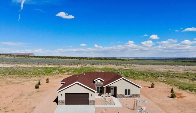 Modern 4BR Retreat Near Zion + Pets | Sleeps 8