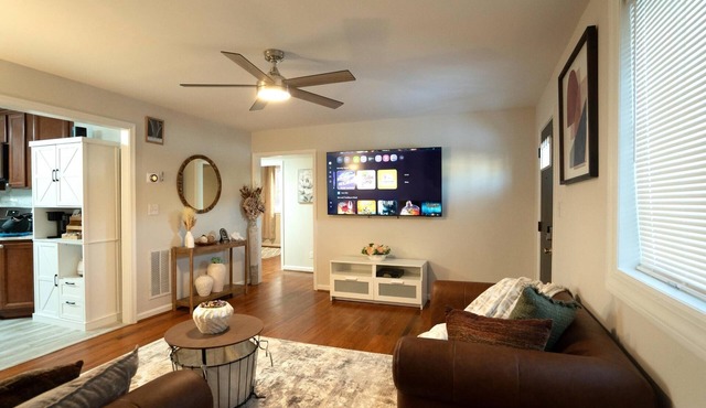 Modern 4BR Severn Home 10 Min to BWI Near Fort Meade Sleeps 8