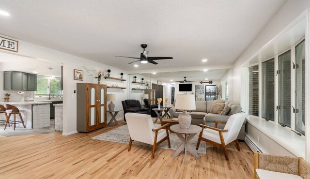 Modern 5BR House, Long Term, Large Groups, Sleeps 12, Handicap, Family Friendly