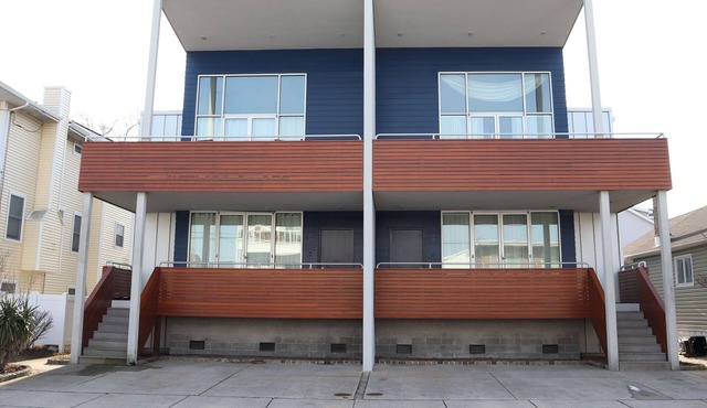 Modern 6 Bedroom Wildwood Beach Getaway